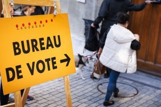 Le canton de Vaud lance la campagne de promotion "Pour ma commune" en vue des élections de mars 2026. KEYSTONE/VALENTIN FLAURAUD